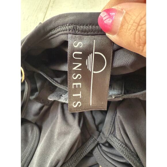 NWT Sunsets Women's Black Forever Tankini Top Size 34DD - Picture 7 of 10